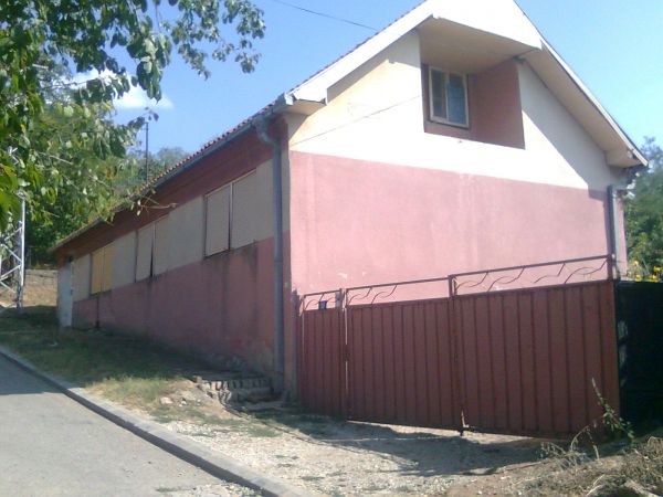 Novi Sad, Irig, prodaja, kuća u naselju Neradin, površine 160m2