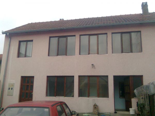 Novi Sad, Sremski Karlovci, izdvanje, sprat kuće površine 100m2