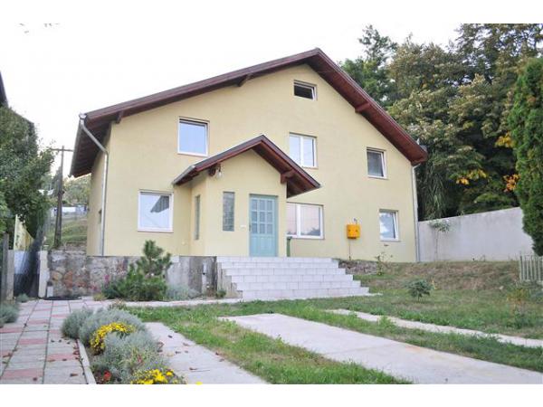 Novi Sad, Sremska kamenica, prodaja, nova, komforna kuća površine 300m2