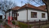 Novi Sad, Veternik, prodaja porodične kuće od 123 m2 na placu od 6 ari