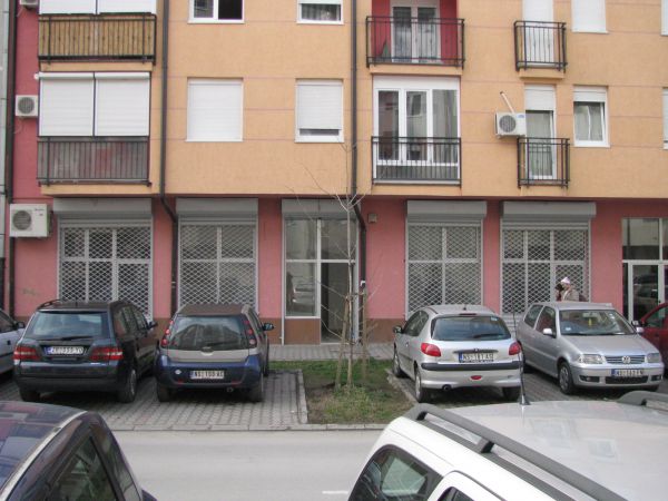 Novi Sad, Nova Detelinara, izdavanje, lokal površine 117m2