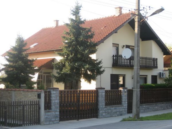 Novi Sad, Temerin, prodaja, porodična kuća površine 240m2
