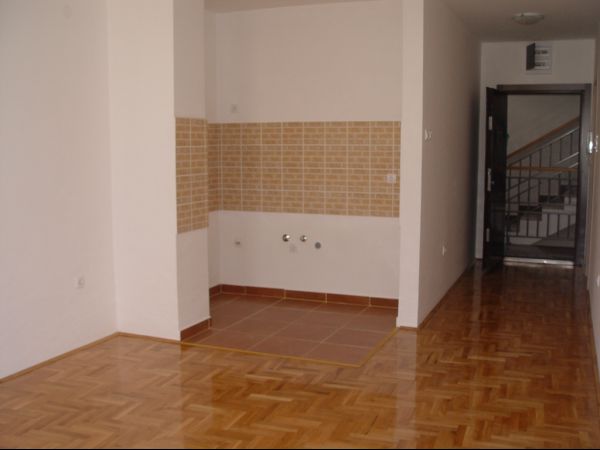 Novi Sad, Centar, prodaja, nova garsonjera površine 26m2