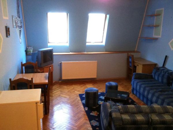 Novi Sad, Centar, Izdavanje, nameštena garsonjera površine 27m2