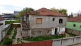 Novi Sad,Klisa,2 kuce na placu na glavnom putu,poslovno stambeni potencijal