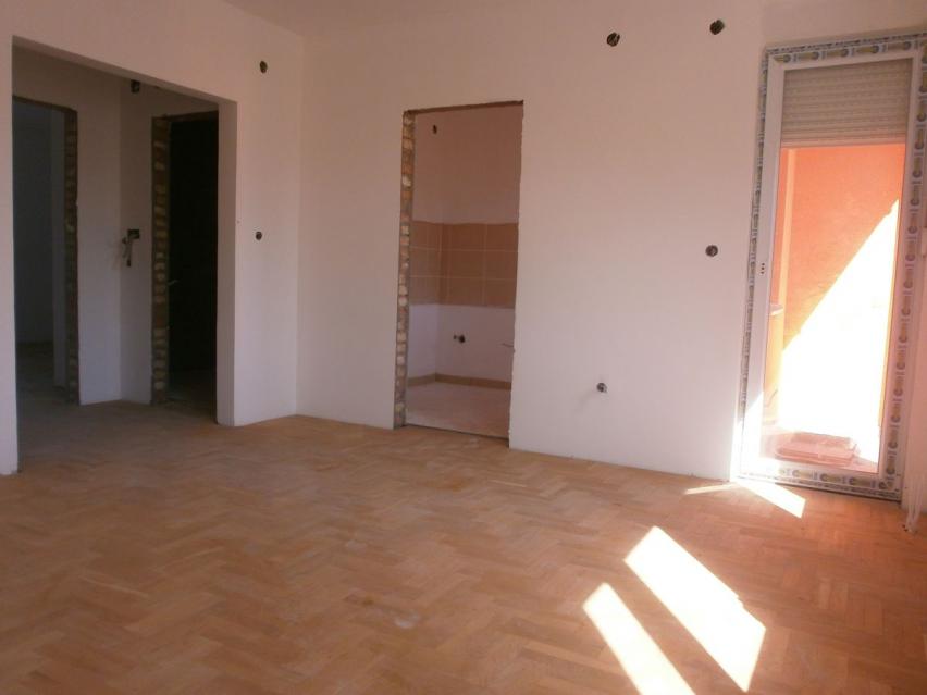 prodaja, stanovi, novi sad, centar, 68m2