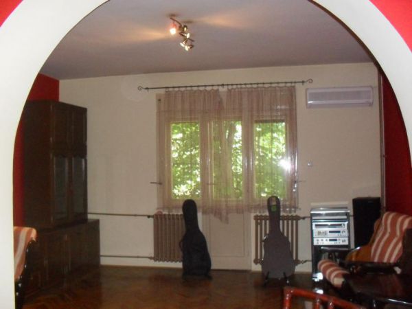 Novi Sad, Kej, na prodaju komforan dvosoban stan površine 68m2